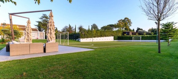 8 bedrooms Villa in Rome, Italy No. 316660 2