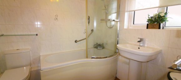 3 bedrooms House in Bridgwater, United Kingdom No. 13715 31