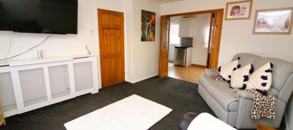 3 bedrooms House in Bridgwater, United Kingdom No. 13715 2