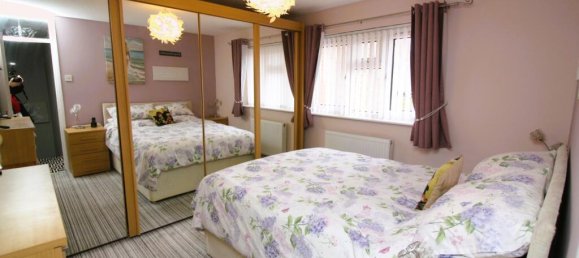 3 bedrooms House in Bridgwater, United Kingdom No. 13715 13