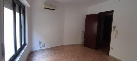 مكتب في Palermo, Italy 20متر مربع رقم 61454 23