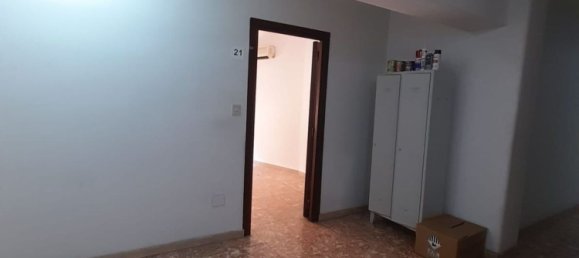 مكتب في Palermo, Italy 20متر مربع رقم 61454 8