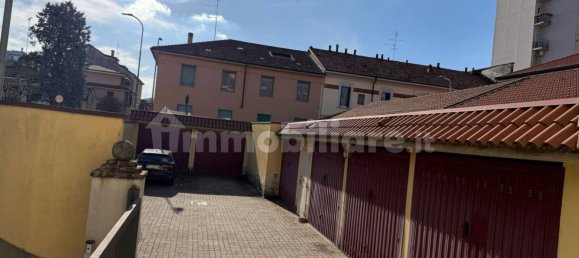 Apartamento T1 em Corsico, Italy N.º 101635 36