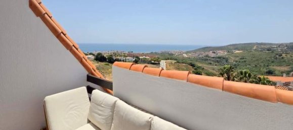 Ático de 3 dormitorios en La Duquesa, Spain No. 178338 3