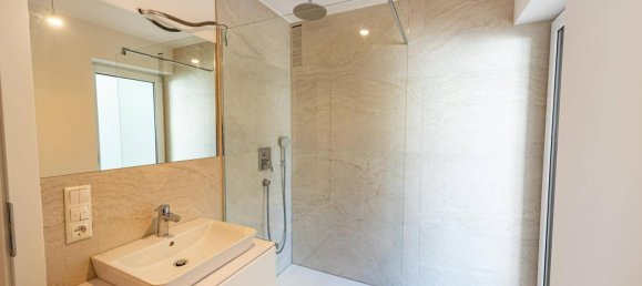 Apartamento de 2 habitaciónes en Gmunden, Austria No. 190890 2