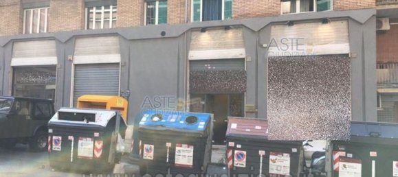 5 rooms Apartment in Rome, Italy No. 290155 10