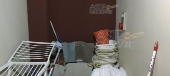 5 rooms Apartment in Rome, Italy No. 290155 25