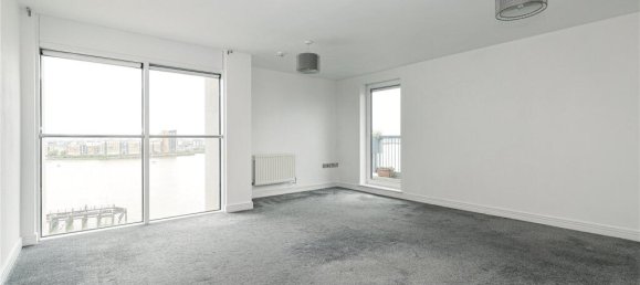 2 bedrooms Apartment in Woolwich, United Kingdom No. 10980 2