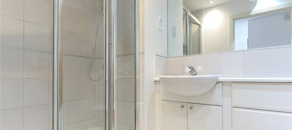 2 bedrooms Apartment in Woolwich, United Kingdom No. 10980 8