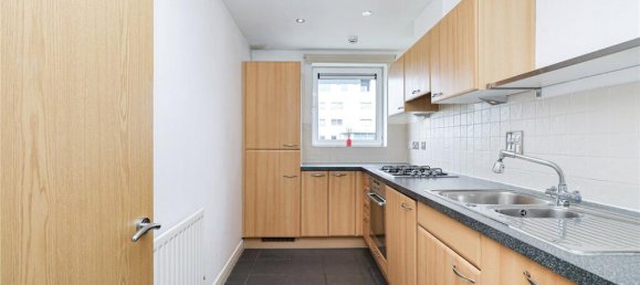 2 bedrooms Apartment in Woolwich, United Kingdom No. 10980 3