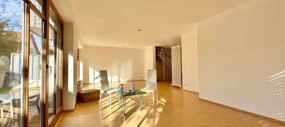 Таунхаус с 5 комнатами в Gunzburg, Германия № 366449 10