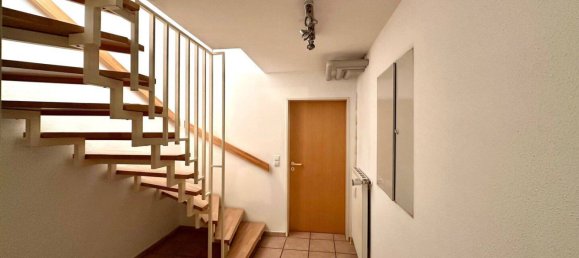 Таунхаус с 5 комнатами в Gunzburg, Германия № 366449 2