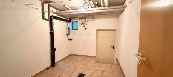 Таунхаус с 5 комнатами в Gunzburg, Германия № 366449 20