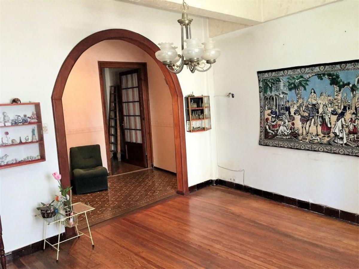 3 bedrooms Apartment in Montevideo, Uruguay No. 6924