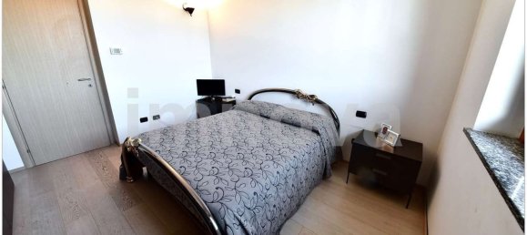 4 rooms Duplex in Cesano Maderno, Italy No. 64827 16