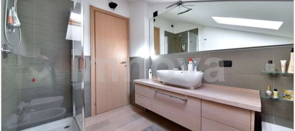 4 rooms Duplex in Cesano Maderno, Italy No. 64827 24