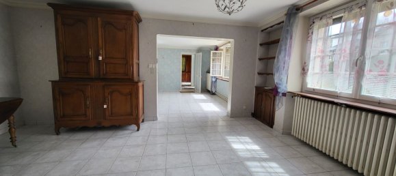 Casa de 3 dormitorios en Villers-le-Chateau, France No. 73635 4