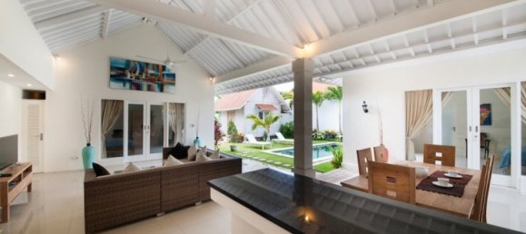3 bedrooms Villa for rent in Seminyak, Badung, Bali, Indonesia № 3449 3