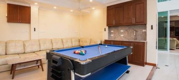 propiedad comercial en venta en Pattaya, Chonburi, Eastern Thailand, Thailand № 142204 2