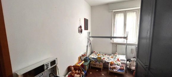 Квартира с 3 комнатами в Монца, Италия № 13546 3