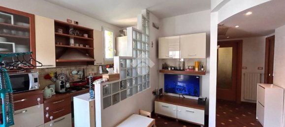 Квартира с 3 комнатами в Монца, Италия № 13546 16