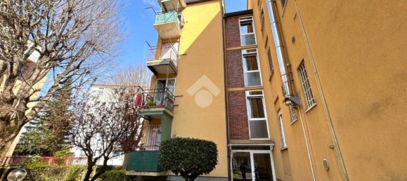 Квартира с 3 комнатами в Монца, Италия № 13546 9