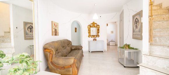 6 غرف نوم فيلا في Alicante, Spain رقم 176067 24