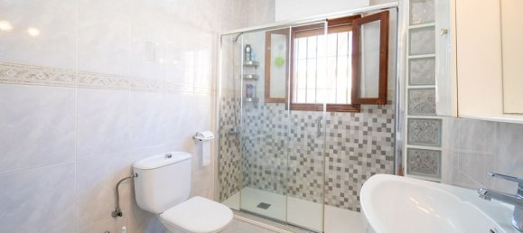 6 غرف نوم فيلا في Alicante, Spain رقم 176067 37