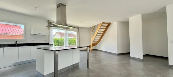 Casa de 5 dormitorios en Arc-sur-Tille, France No. 348175 8