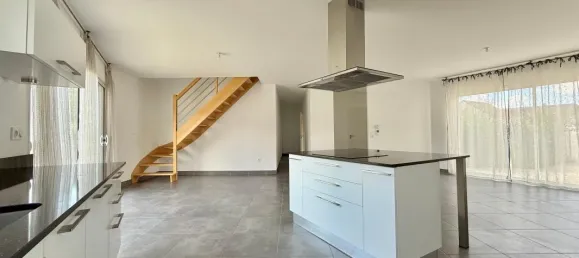 Casa de 5 dormitorios en Arc-sur-Tille, France No. 348175 4