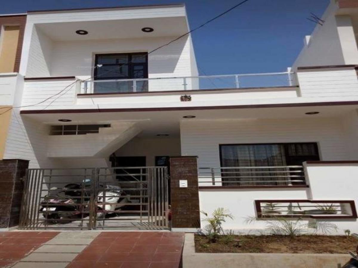 3 bedrooms House in Mohali, India No. 7456