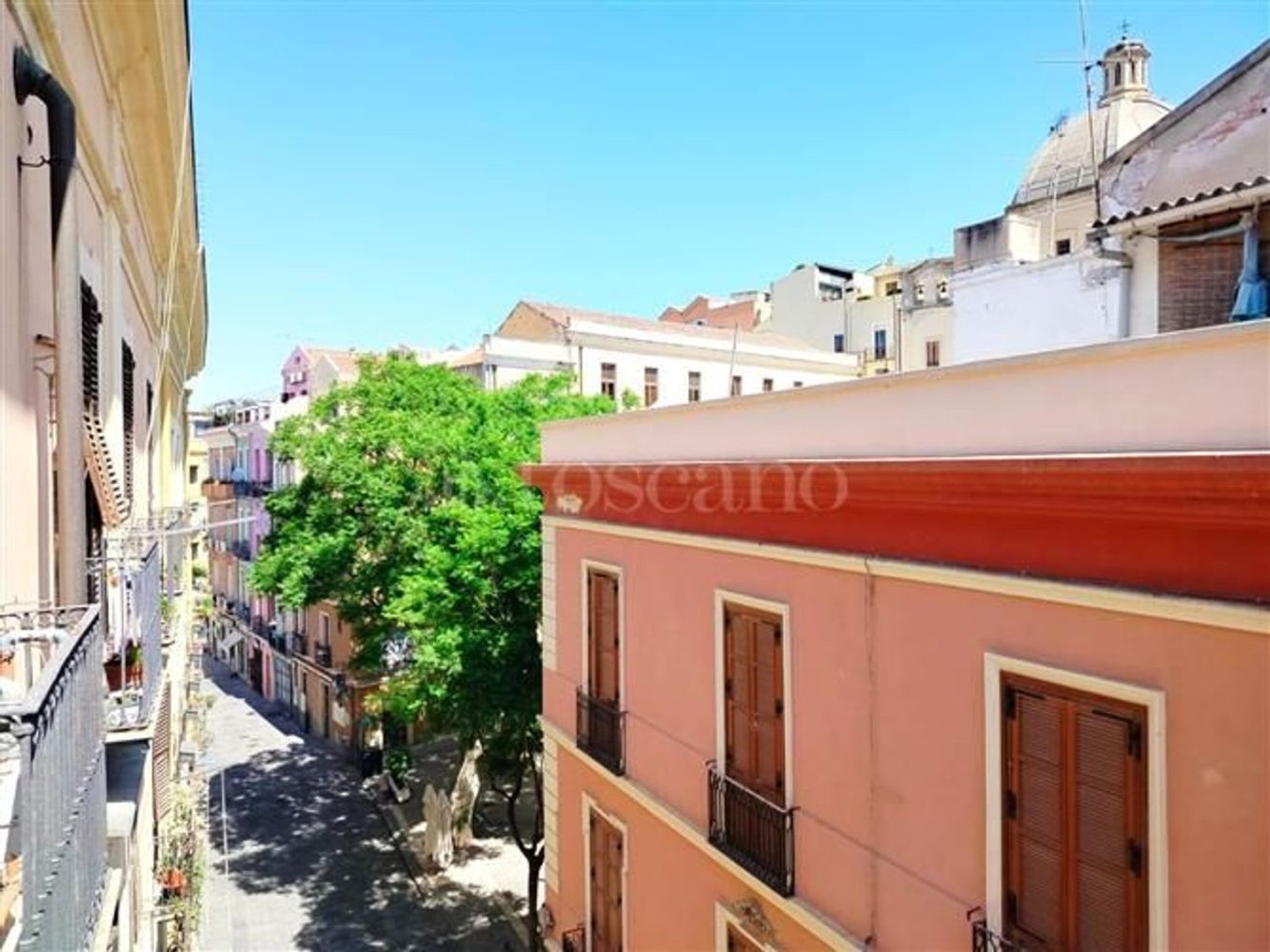 Apartamento T4 em Cagliari, Italy N.º 334262