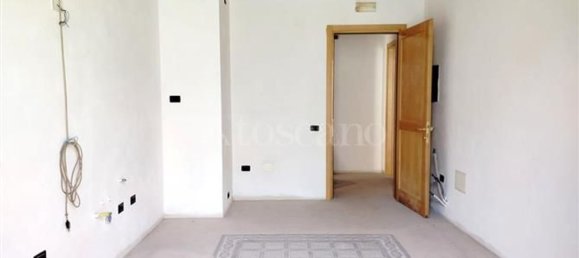 Apartamento T4 em Cagliari, Italy N.º 334262 16