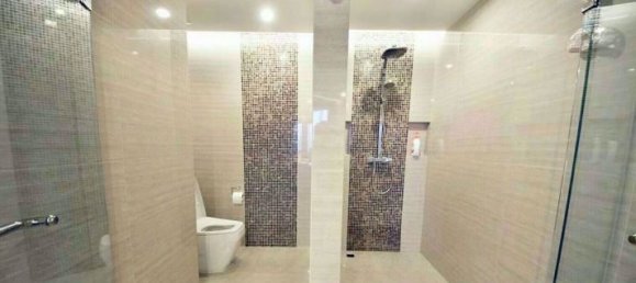 4 bedrooms Condo in Khlong Toei, Thailand No. 10185 11