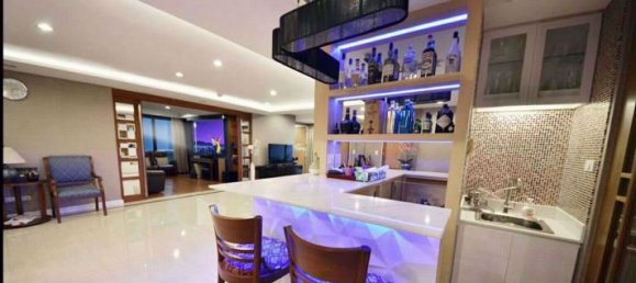 4 bedrooms Condo in Khlong Toei, Thailand No. 10185 3