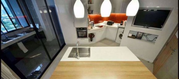 4 bedrooms Condo in Khlong Toei, Thailand No. 10185 7