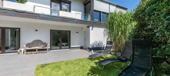 Бунгало с 2 спальнями в Рейн-Зиг, Германия № 274585 18