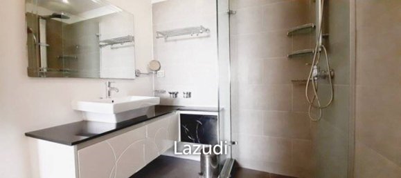 2 bedrooms Condo in Pattaya, Thailand No. 15933 2