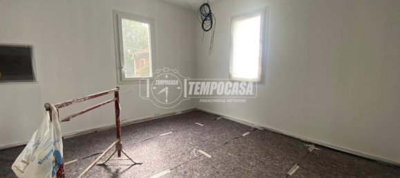 4-salle Appartement à Castelfranco Emilia, Italy No. 125245 9