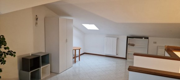 7 rooms House in Ferrara, Italy No. 19179 24