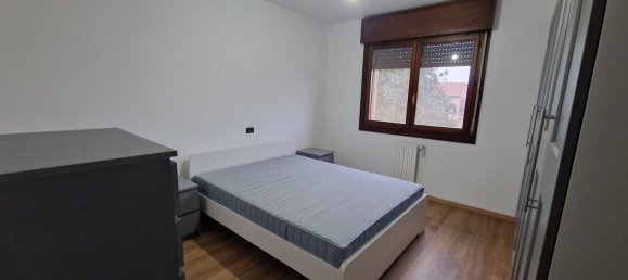 7 rooms House in Ferrara, Italy No. 19179 12