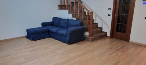 7 rooms House in Ferrara, Italy No. 19179 9