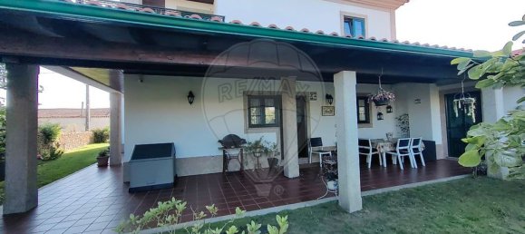 6 bedrooms House in Povoa de Varzim, Portugal No. 186788 3