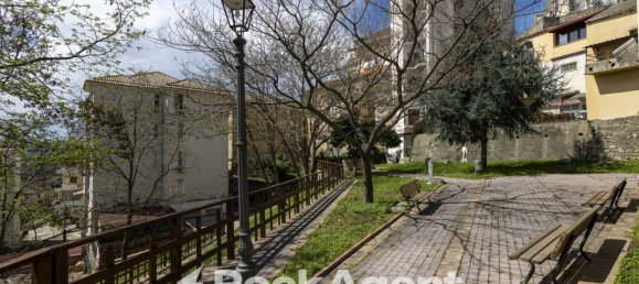 2 bedrooms Apartment in Catanzaro, Italy No. 344207 9