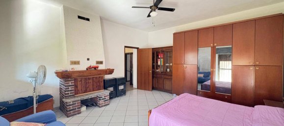 4-salle Villa à Mesero, Italy No. 354938 6