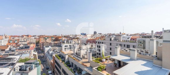 Duplex T2 em Madrid, Spain N.º 171802 26