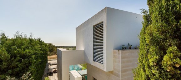 3 bedrooms Villa in Sesimbra, Portugal No. 145210 6