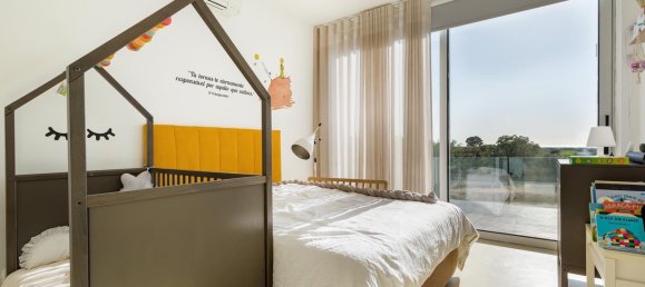 3 bedrooms Villa in Sesimbra, Portugal No. 145210 4