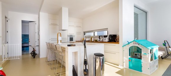 3 bedrooms Villa in Sesimbra, Portugal No. 145210 15