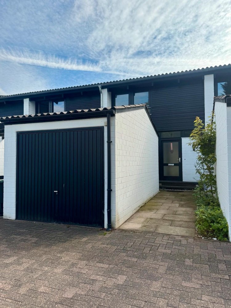 2 chambres Maison de ville à Delmenhorst, Germany No. 239570